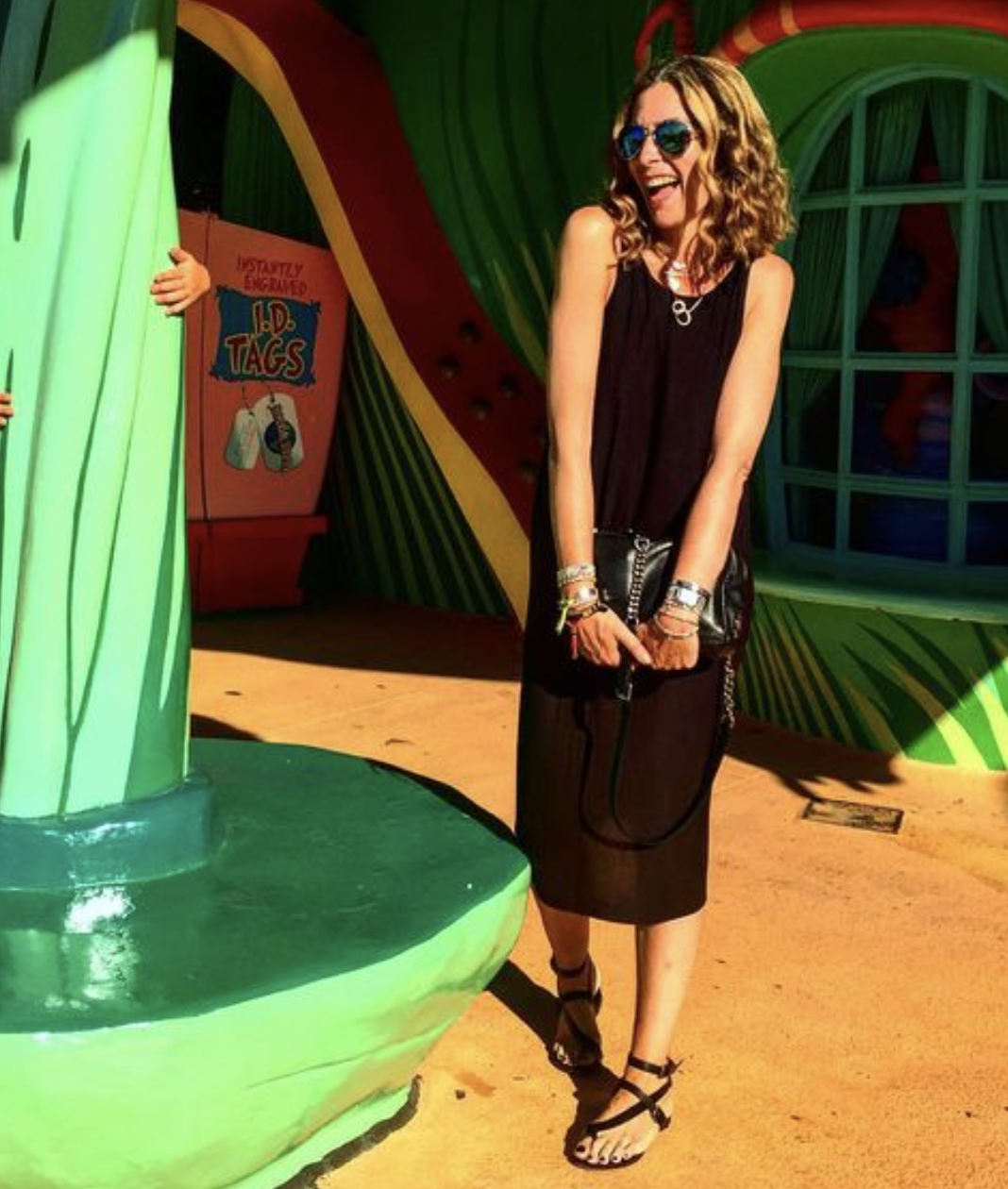 Does My Bum Look 40 In This, Oct/Nov 2016